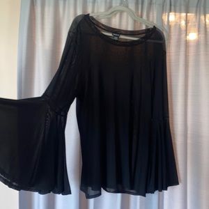 TORRID bell sleeve mesh top